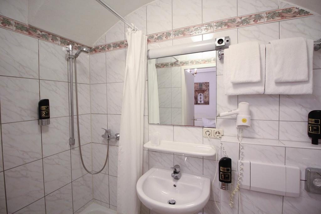 Standard Dreibettzimmer